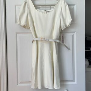 cream A-line‎ dress